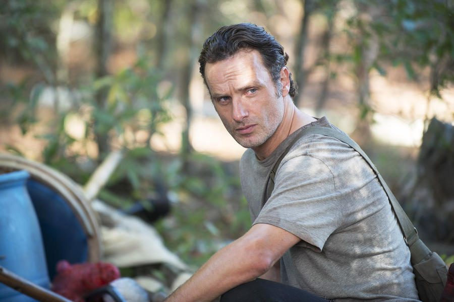150304-news-walking-dead
