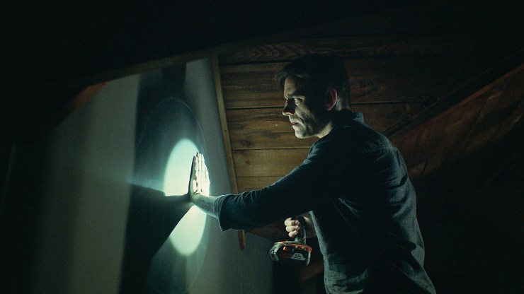 Girl-on-the-Third-Floor-16-72dpi